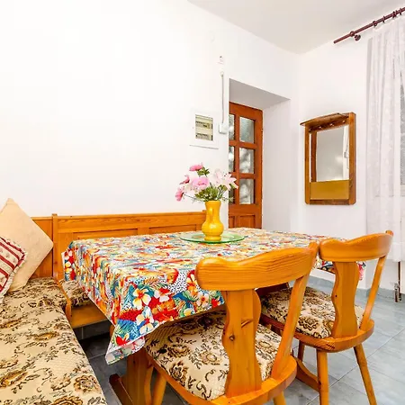 Martino Apartment Stomorska